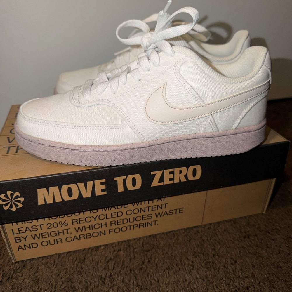 Nike Cream Low-Top Sneakers